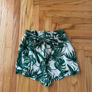H&M Green Leaf Print High Waist Women's Shorts